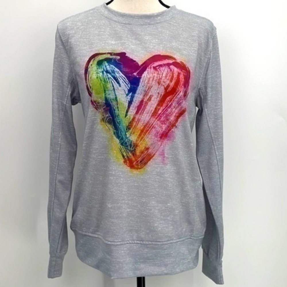 UEC Amazon long sleeve heart shirt / heart on the sleeve size large